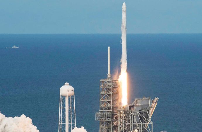 SpaceX Secures Game-Changing 14-Launch Deal for Telesat’s ‘Lightspeed’ Internet Constellation