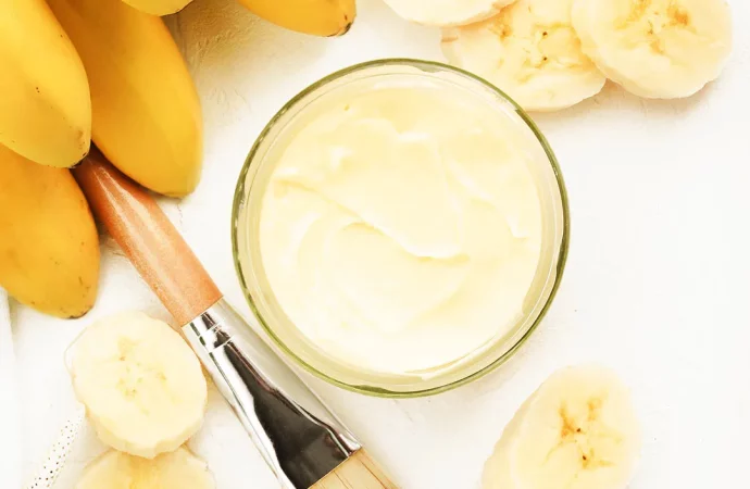 Unveils the Art of Banana Peel for a Radiant Glow