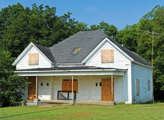 Distressed Real Estate: A Playbook for Savvy Investors