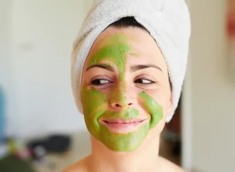 Deck the Halls with Glow: Matthew Wood’s 5 DIY Christmas Face Packs for Festive Radiance