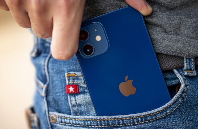 Apple Responds: iPhone 12 Update Meets French Regulatory Demands