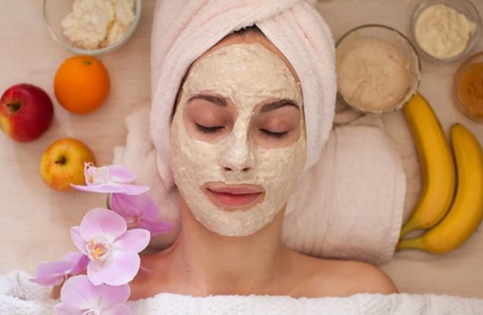 Winter Skin Care: Unveiling 6 DIY Face Masks for a Radiant Glow