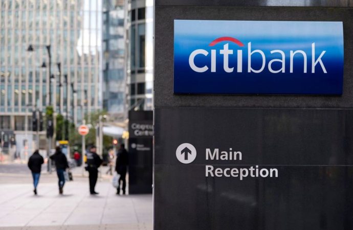 Citibank Analyst Dismissed for False Expenses Claim