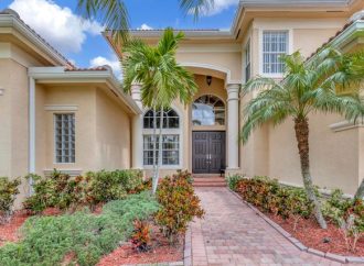 Real Estate Rivalry: Florida Dethrones New York in Value