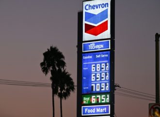 Chevron’s Bold Move: Acquiring Hess for $53 Billion – A Game-Changer in the Energy Sector