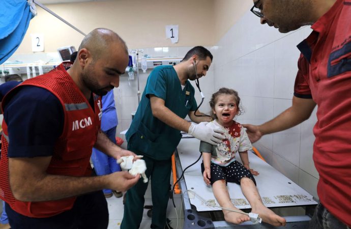 Gaza hospital on the brink