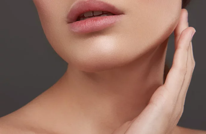 Get the Perfect Jawline: Dr. Andrew Weil’s Non-Surgical Sculpting Tips