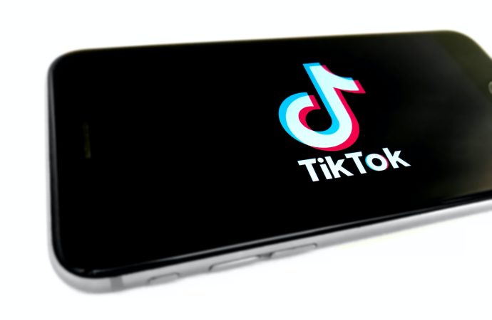 TikTok’s Impact on Israel’s Turmoil – Unveiling the Power of Social Media