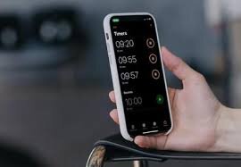 How to Set Up and Use Timers on an iPhone