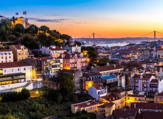 Portugal’s Housing Shortage: Investors Call for More Homes, Not Less Tax Breaks