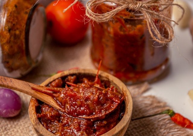 “Master the Art of Tomato Purée: A Comprehensive Guide”