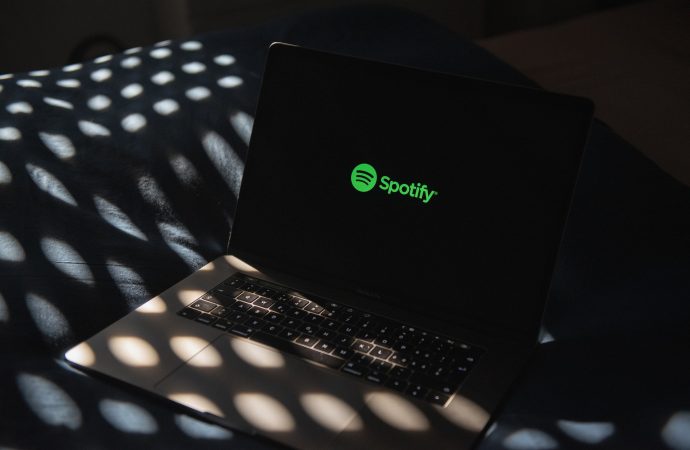 Spotify’s Sales Exceed Expectations Amid Subscriber Boom and Pricing Lift