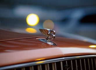 Art of Craftsmanship: Bentley Continental Flying Spur Sedan