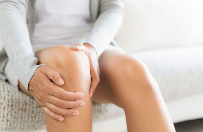 Understanding Knee Pain in Cold Weather: Simple Facts