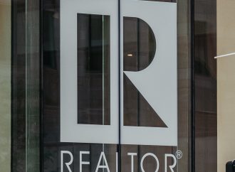 CEO Departure: National Association of Realtors Chief Executive Steps Aside