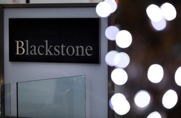 Blackstone’s Strategic Move: Leveraging Borrowing to Supercharge $52 Billion Credit Fund