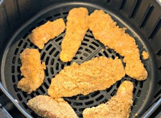 Air-Fryer vs. Traditional Frying: The Healthier Choice for Chicken Cutlets