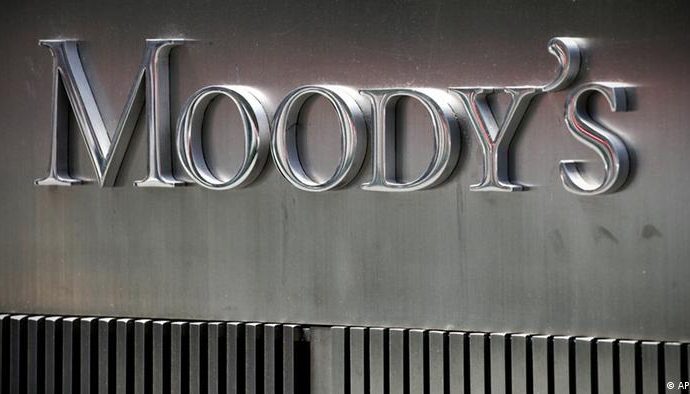 Moody’s Issues ‘Negative’ Outlook on US Debt