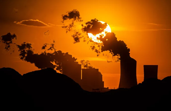 UN Forecasts 9% Increase in Greenhouse Gas Emissions by 2030