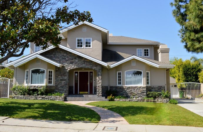 Sales Slowdown: California Home Market Sees 21.5% Annual Decline