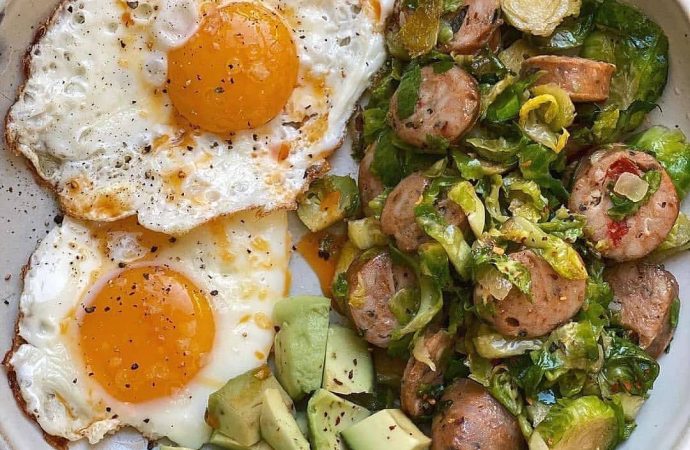 No-Fuss Morning Eats: 40 5-Ingredient Breakfasts for Minimal Cleanup