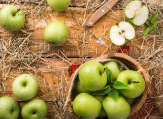 Unraveling the Genesis of New Apple Varieties in the Growth