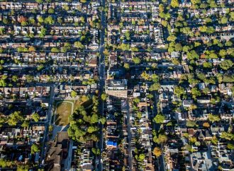 Toronto Real Estate Market Stalls Amid Seller Hesitation on Price Reductions