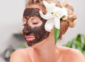 Berry-Choco Bliss: The Ultimate At-Home Face Spa for Glowing, Rejuvenated Skin