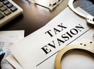 Pakistan’s Tax Battle: Mobile Users Face Ultimatum in Government’s Crackdown on Tax Evasion