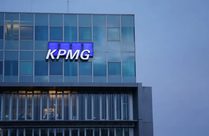 KPMG Dubai Freshfields review concerns