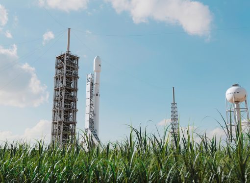 SpaceX’s Falcon Heavy: Unveiling Secrets of the Military Spaceplane