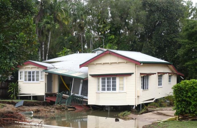 Post-flood support for tenants