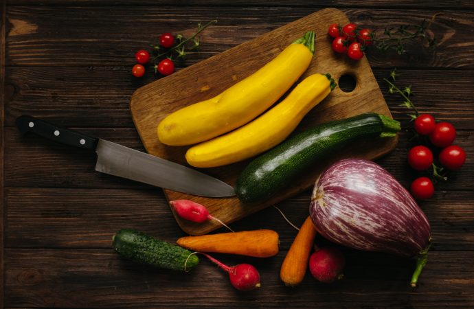 Mastering Pre-Cut Produce Selection for a Healthier