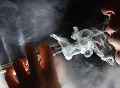 Dermal Dangers: Investigating 6 Skin Side Effects of E-Cigarette Addiction