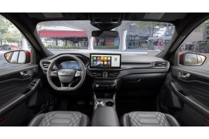  Interior: 2023 Ford Escape