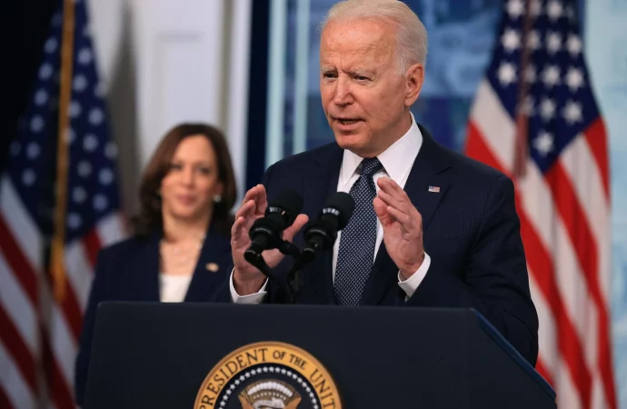 Biden Halts LNG Permits Amid Climate Campaign Pressure