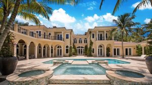  Jorge Mas’s Pinecrest Home: A Record-Breaking $14M Sale