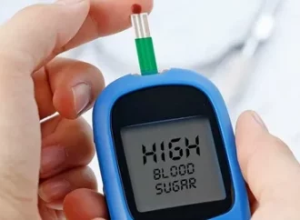 Spotting Warning Signs: Your Blood Sugar Might Be Too High