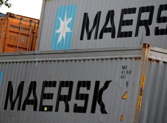 Navigating Turbulent Waters: Maersk Chief Issues Warning on Prolonged Red Sea Shipping Disruption