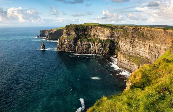 Collective Joy Unveiling Ireland’s Top 10 Group-Friendly Wonders