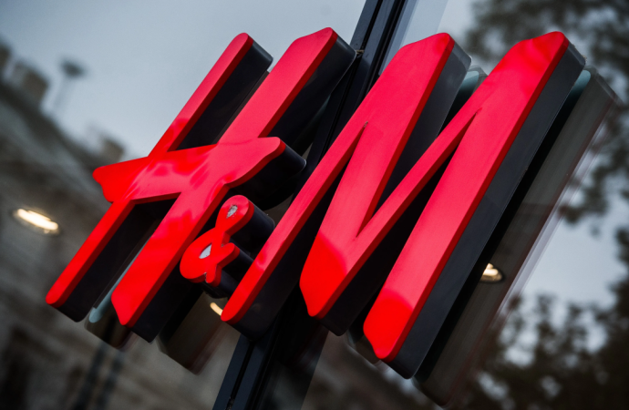 H&M Chief Resigns Amid Profit Struggles in Fashion Chain