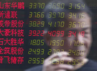 Foreign investors Sell-Off Intensifies Chinese Stock Rout