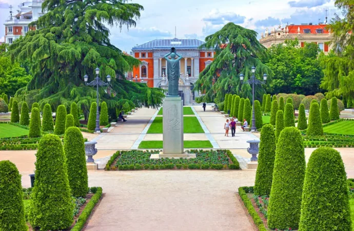 Madrid’s Green Oasis 13 Must-See Parks for Lifestyle Enthusiasts