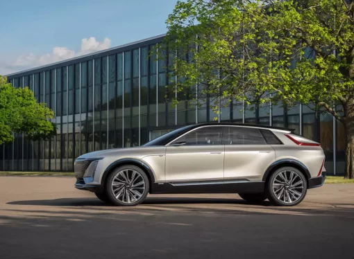 Innovation in Motion: Evaluating the 2023 Cadillac LYRIQ Performance