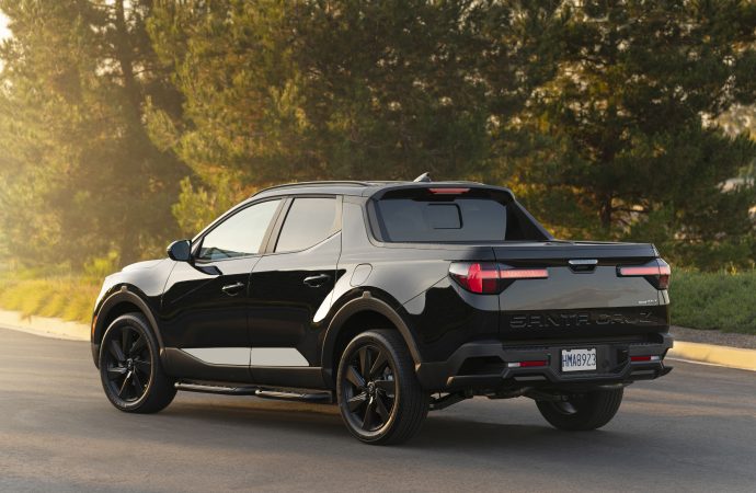 2023 Hyundai Santa Cruz: Review, Pricing and Specs