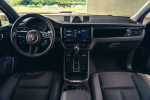 2024 Porsche Macan Interior Comfort and Technology