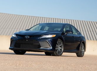 Efficiency Redefined: Exploring the 2024 Toyota Camry Hybrid