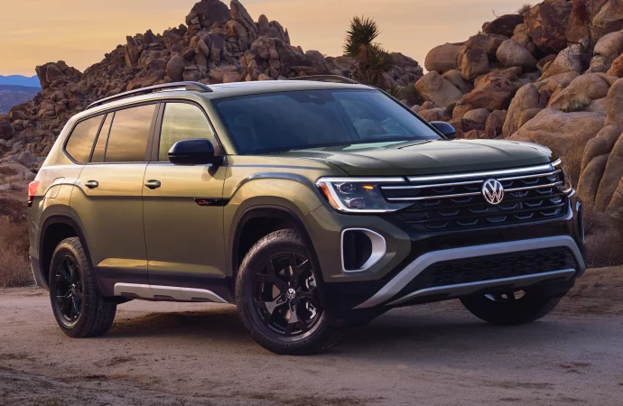 Exploring the 2024 Volkswagen Atlas: Review, Pricing, Specs