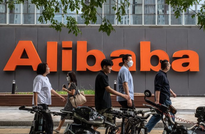 Alibaba’s Retreat: China E-commerce Rivals Flourish on Jack Ma Boulevard