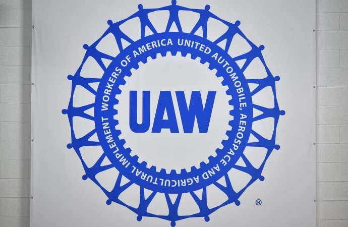 Volkswagen US Plant Shifts Landscape Majority Joins Union UAW